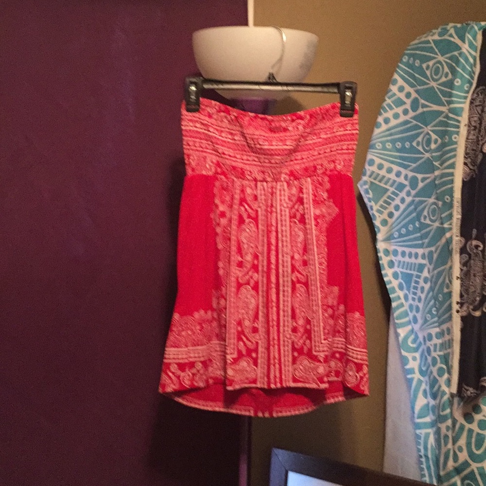 No boundaries strapless top
